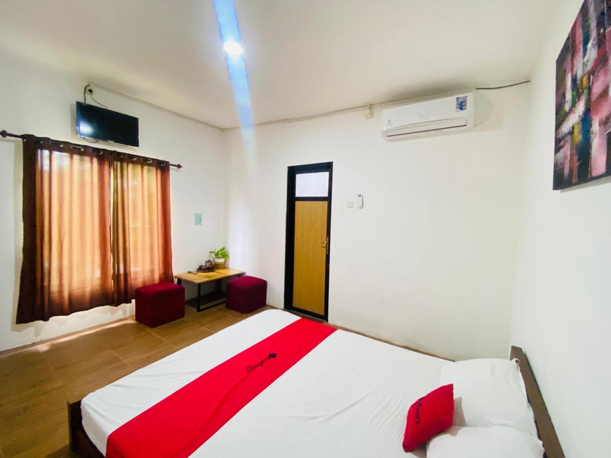 Reddoorz Syariah Near Wisata Durensewu Pandaan Jetak Buitenkant foto