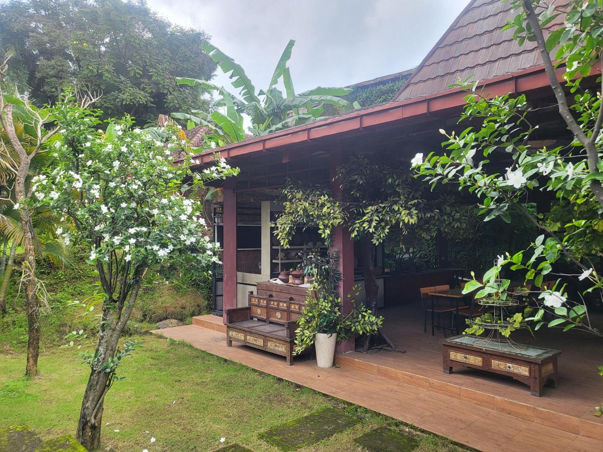 Reddoorz Syariah Near Wisata Durensewu Pandaan Jetak Buitenkant foto