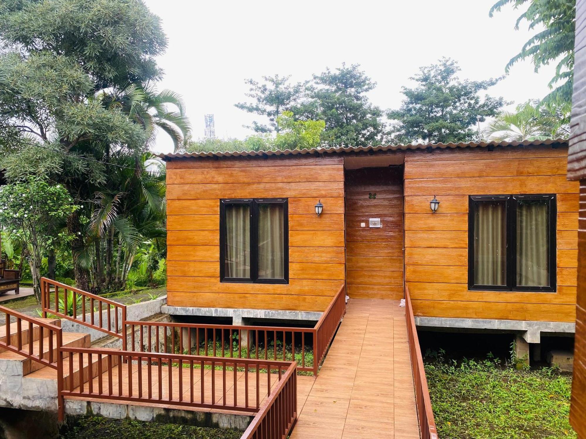 Reddoorz Syariah Near Wisata Durensewu Pandaan Jetak Buitenkant foto